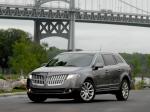Lincoln MKT 2010 года